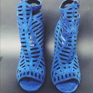 Chelsea & Zoe Sandal